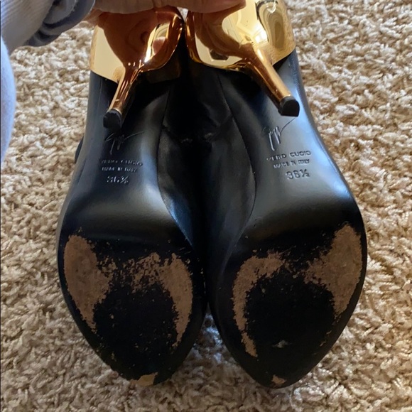 Giuseppe Zanotti black and gold heel boots - Picture 6 of 9
